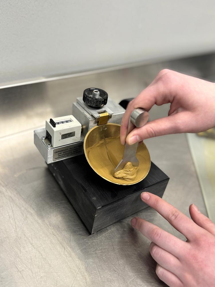 Bestimmung der Fließgrenze eines Bodens