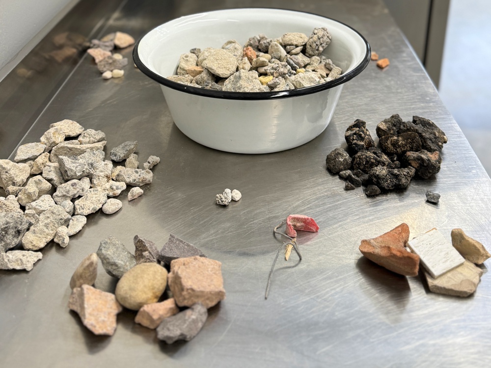 Bestimmung der Anteile von Inhaltsstoffen im Recyclingmaterial